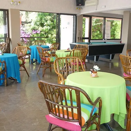 Karina Hotel